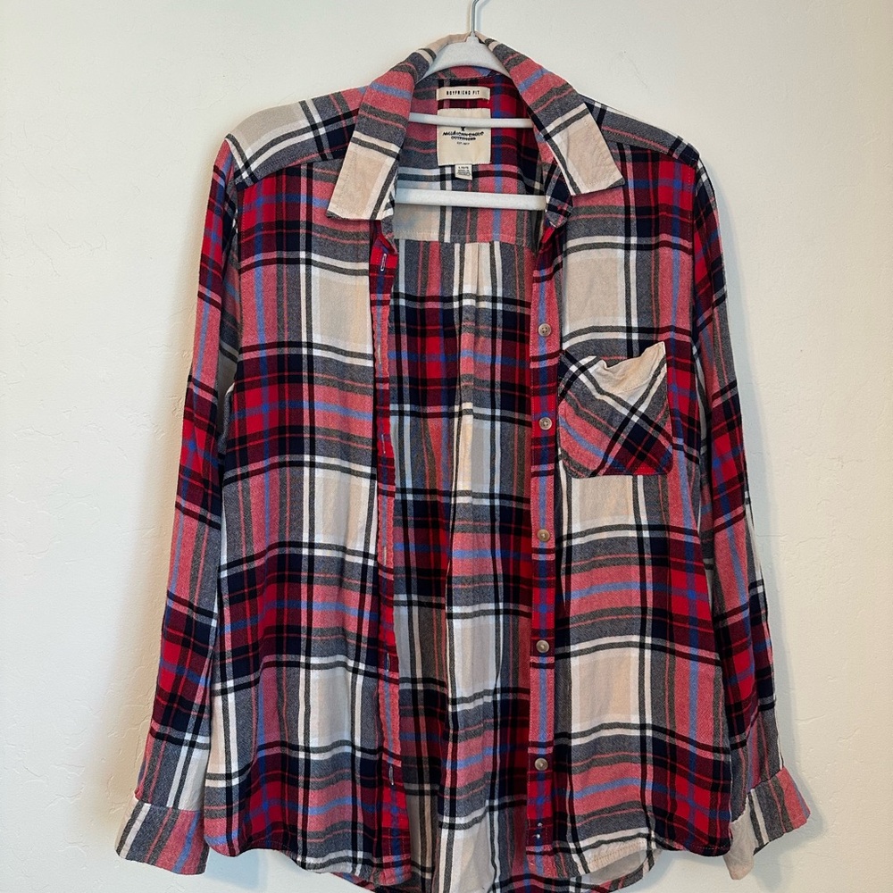 American Eagle Outfitters Multicolor Plaid Shirt